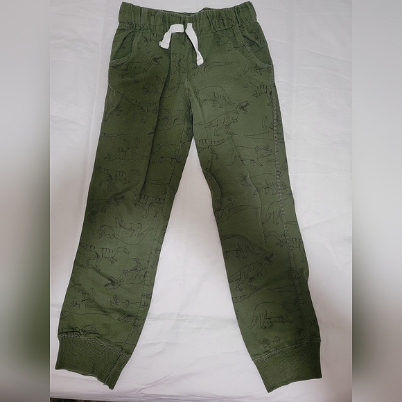 OshKosh Pull on,greenblack kid boys size 7,elastic waist,string tie,French terry - Picture 1 of 3
